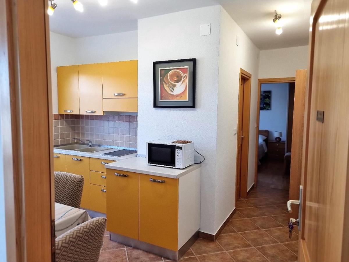 Apartments Valentina Умаг Екстер'єр фото